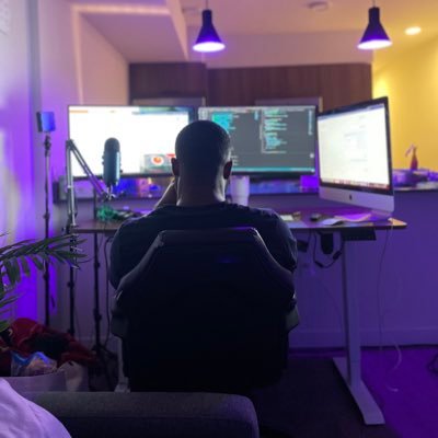 Software engineer In search of the great perhaps. Till credibility no longer requires: Ex-microsoft engineer, current google engineer.