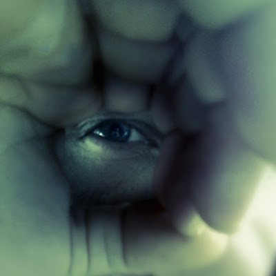 em_lesz's profile picture. 