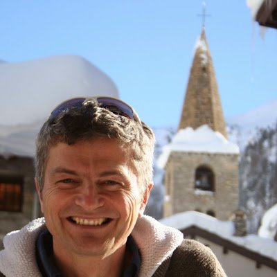 martin73150's profile picture. Maire et opticien