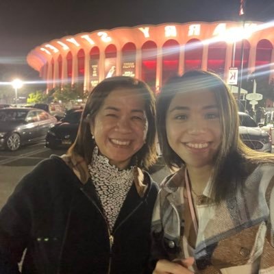corralesmariss's profile picture.