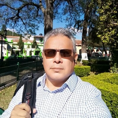 soy muy serio, romántico y sociable