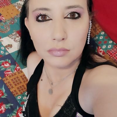 GennyErathea's profile picture. lentamente conto i giorni..e il tempo si dissolve...