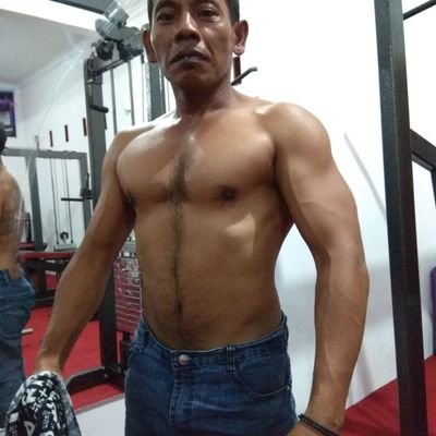 kalau sama2 cow jgn saling chat q normal brow...081336863590