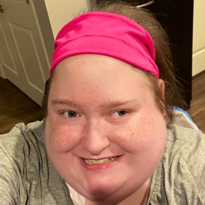 My name is Cheyenne stires, I’m 24 years old and I have a birth defect called spina bifida, I’m a full time power wheelchair user. And I don’t let that stop me!