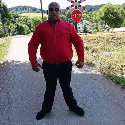 MCream01's profile picture. Steam: /id/ikszdeeexd