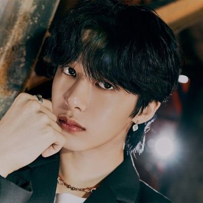 CherryHyungwon's profile picture. • 𝐈𝐍𝐅𝐏 🌺| 𝐊𝐩𝐨𝐩𝐞𝐫 🌿| 𝐄𝐱𝐨𝐋 🤍| 𝐌𝐨𝐧𝐛𝐞𝐛𝐞 💙 ⋈