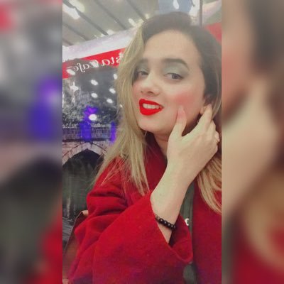 Syedasf1997's profile picture. Merhaba 
Benim adım Sarah