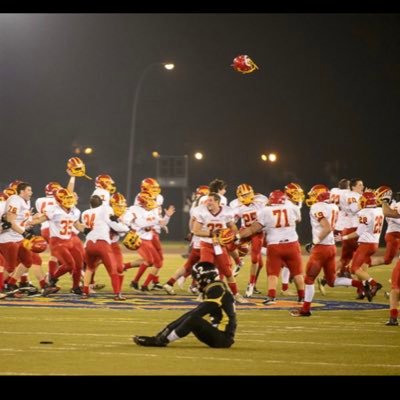 Chaminade High School- Assistant Head Football Coach- CHS ‘99- SJU ‘03