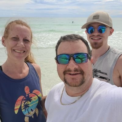 gabbythe4r's profile picture. 