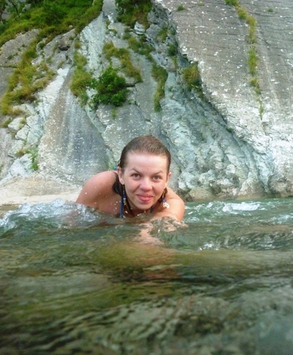 девушка,подруга,куратор,студентка=)
Люблю путешествовать и творить!