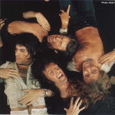 2iimpala_67's profile picture. #HarryPotter△⃒⃘ #TheVampireDiaries #Lost #TheFlash #Arrow #Supernatural #Queen I'm a Fangirl and a Rockgirl🤟🏻 fan account she/her