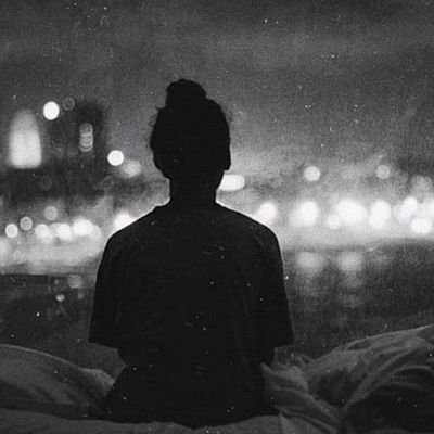 ihanakbi's profile picture. در نبرد بین روزهای سخت و انسان های سخت ، این انسان های سخت هستند که باقی می‌مانند:)