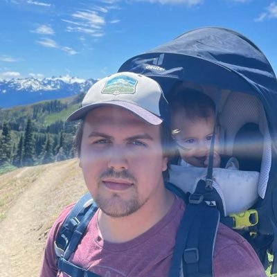 (he/him) Fledgling TTRPG writer ✍️, Appalachian transplant living in the PNW 🏔, general store goblin 👹.