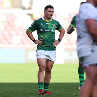 Professional rugby player currently throwing it around with London Irish☘️ . Chasing my dreams and making the most of the life I've been given✌️!