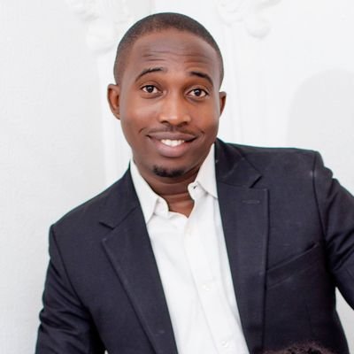 Veterinary Surgeon | Orator | Writer | Patriotic Nigeria | HardWorker | Diligent | Farmer | ThoughtLeader | BusinessConsultant
Email: oladapoagbato@gmail.com