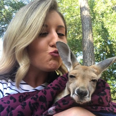 ashlyn_irons's profile picture. Former Reporter🌊🐘Bama Grad 🐺Dog Mom
