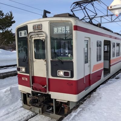 鉄道と車が好きの乗り鉄です、全線完乗目指してます。
小学生以来ミニ四駆にも凝り始めてます。

ホークスファンでもあります(ダイエー時代から)。

支持政党は特に無しの無党派。