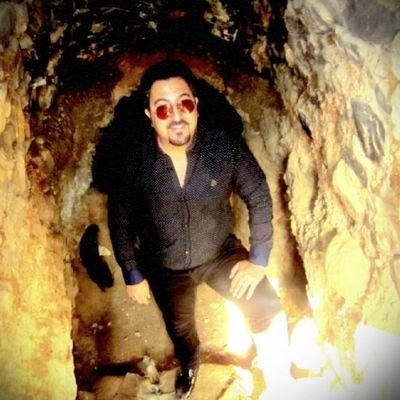 زندگی خنده زنان شاهد گریه ماست....
https://t.co/WBHAtG8gvh