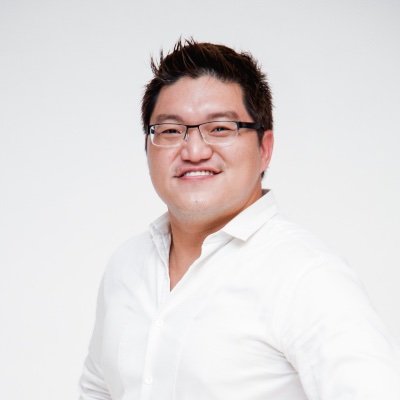 BomOlarn's profile picture. See more via https://t.co/WkNfuQ5rBg