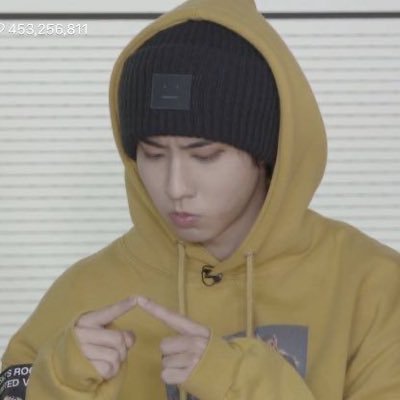 vikibangg's profile picture. moomoo - stay - once - insomnia - midzy - baby carat