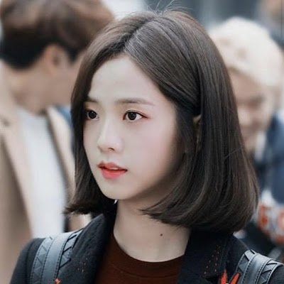 Phamnguyetnhi's profile picture. happy