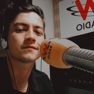 Periodista y Productor en W Radio Colombia
@wradiocolombia
#PrimeraHoraW 🎶🎸
#AmanecerW 🌄

Opiniones personales.