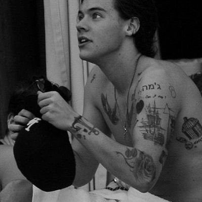 EIX02NOA's profile picture. 