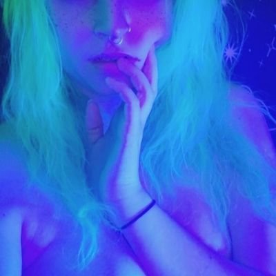 maddidarlingggg's profile picture. None of us are free until all of us are free ☆ nsfw ☆ 26 ☆ they ☆ 🚫minors DNI🚫