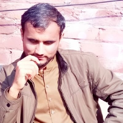 Muzammi10591255's profile picture. Shout alone but keep silent in meeting😍