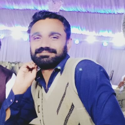 ‏‏‏‏زندگی میں سادگی اپناؤ جتنی سادہ تمہاری زندگی ہوگی اتی پر یشانیاں کم ہوں گی♥️♥️☝️☝️
‏مجھے اکیلے پن سے نہیں؟
بلک
جھوٹے رشتوں سے ڈر لگتا ھے 😥😥