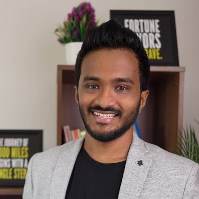 Tweets on my knowledge in digital productivity, and content creation 🧠

Notion Creator 🧱 (https://t.co/qOVXr9XxIQ)

6-figure blogger and YouTuber (Founder BloggingX)