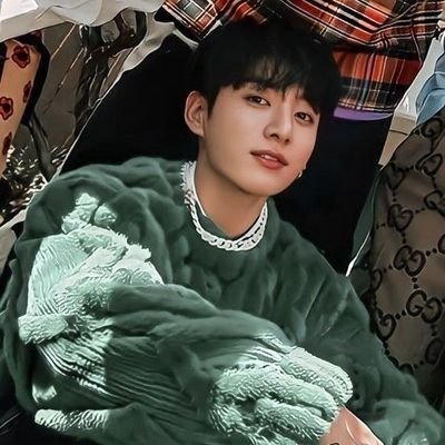 fa_w666's profile picture. 