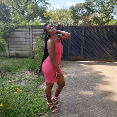 Miss__Mah's profile picture. nature lover 🍀