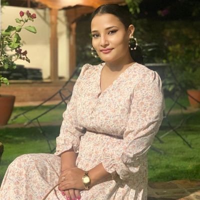 जे छ आज छ किनभने हिजो बितेर गैसक्यो भोलि आउने वाला छैन ।