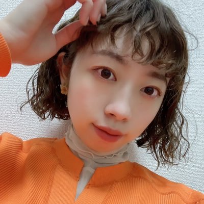 ✂︎JENO ✂︎ stylist.spanist#ミニボブ#外ハネボブパーマ#ラフパーマ ↓ご予約はこちら💁🏻‍♀️