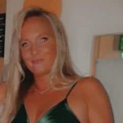 Vickie56798581's profile picture. There's only one of me and one is more than enough 😁