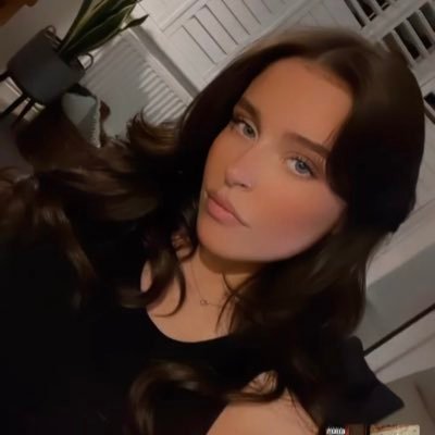 🧚🏼gurl power