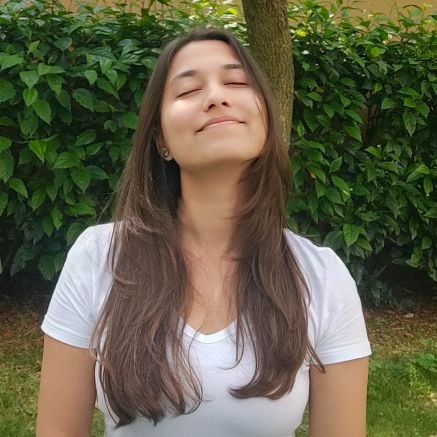 KruthiPurohit's profile picture. Writer, traveller, diver, ex-product manager