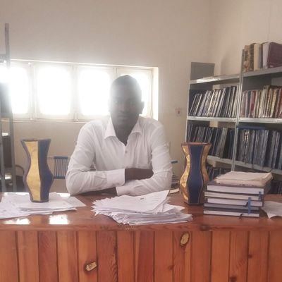 اكاديمي وناشط سياسي مستقل. من جمهورية السودان🇸🇩