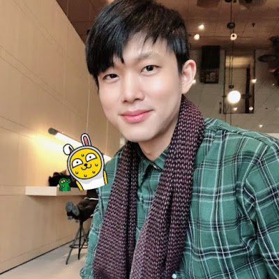 VNote20's profile picture. 