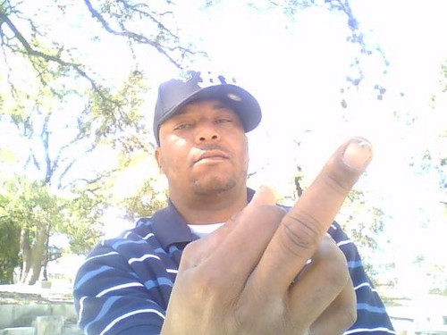 willynehru's profile picture. 