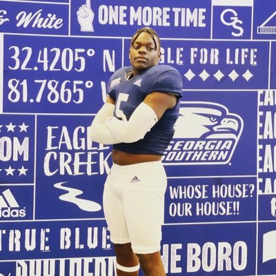 Robert Edwards III athlete profile head shot