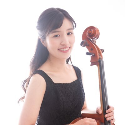 Norika Yamaguchi/Cellist Profile