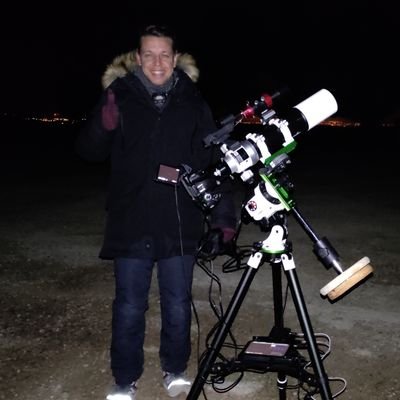 Soy Sergio, astroaficionado. Salir por la noche con el telescopio y ver y fotografíar objetos lejanos me parece algo único!!✨🔭