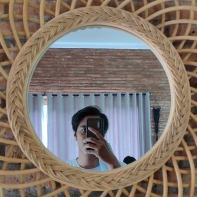 ajidhmr's profile picture. 