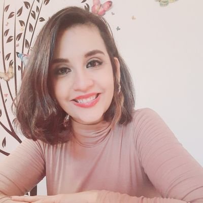 Soy una chica sorda, pero eso no me impide a conocer personas que puede ser de amistad, trabajo, con inclusión