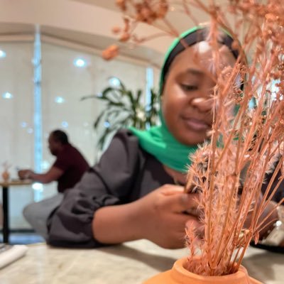 _mo_lateefah_'s profile picture. Creative Designer