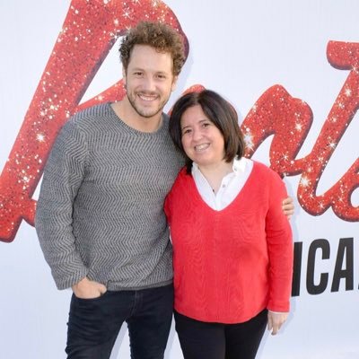 Fan incondicional de @DanielDiges #NILD 💕y @renriquezBlog.Sigo a @jorgeruizMN , y @malditanerea , fan de @kikeruiz_music y @los_secretos son mi B.S.O.