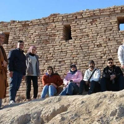 مجموعة من الشباب الباحثين المختصين بالاثار والتراث في بلاد الرافدين🌸💚
A group of young researchers specialized in archeology and heritage in Mesopotamia