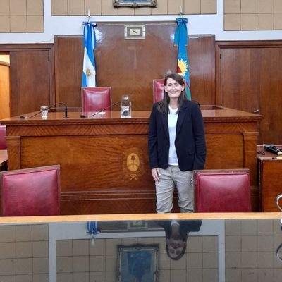 Lic. en Ed. Fisica.
22 años de docencia.
Consejera Escolar JUNTOS  Gral.Pueyrredon (2021-25)
DT de Futbol Fem. UNI FC💙❤
Proteccionista de animales.